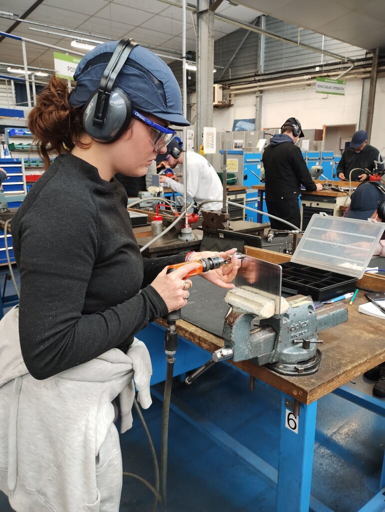 femmes metiers techniques afpa